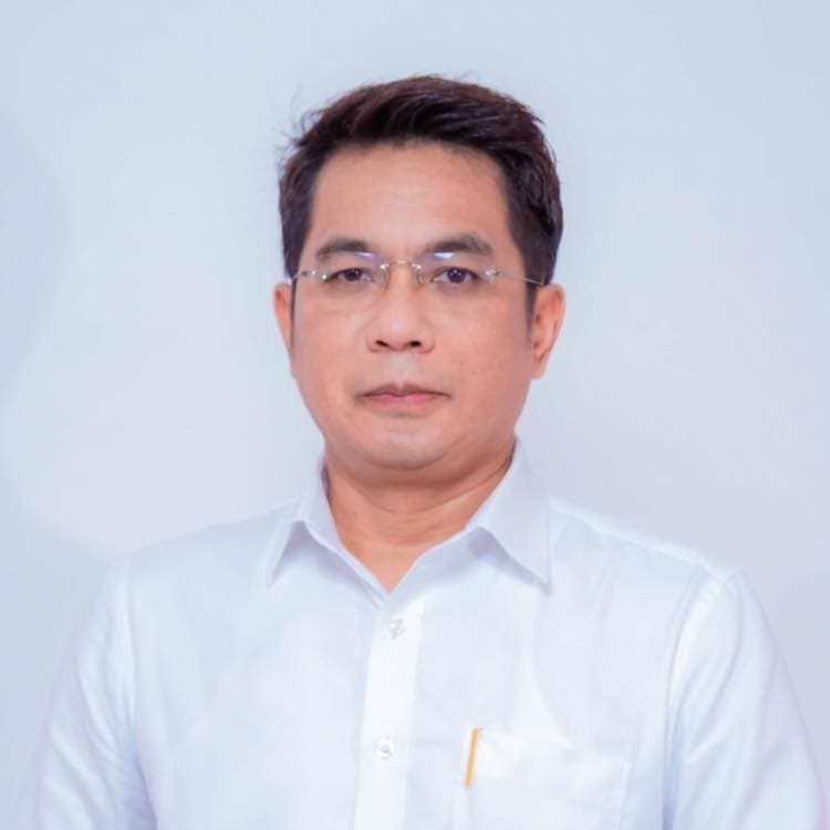 ทนายกฤษณ์ แก้วอยู่ 