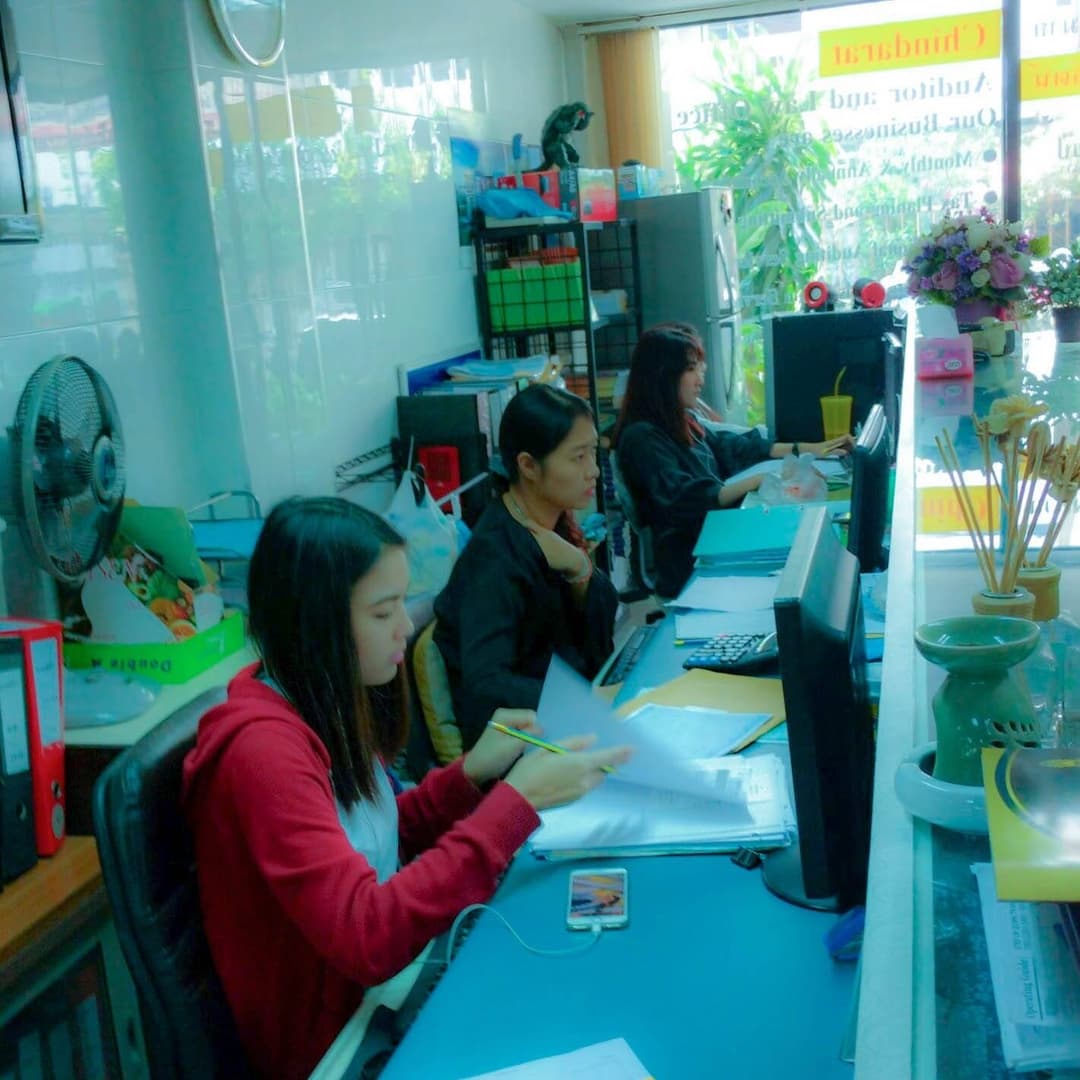 สำนักงานตรวจสอบบัญชีและกฎหมายจินดารัตน์